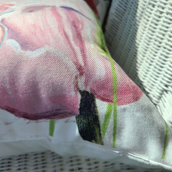 C&F Home "Paris" Throw Pillow 18" x 18" Tulips Indoor/Outdoor Use - Picture 7 of 9